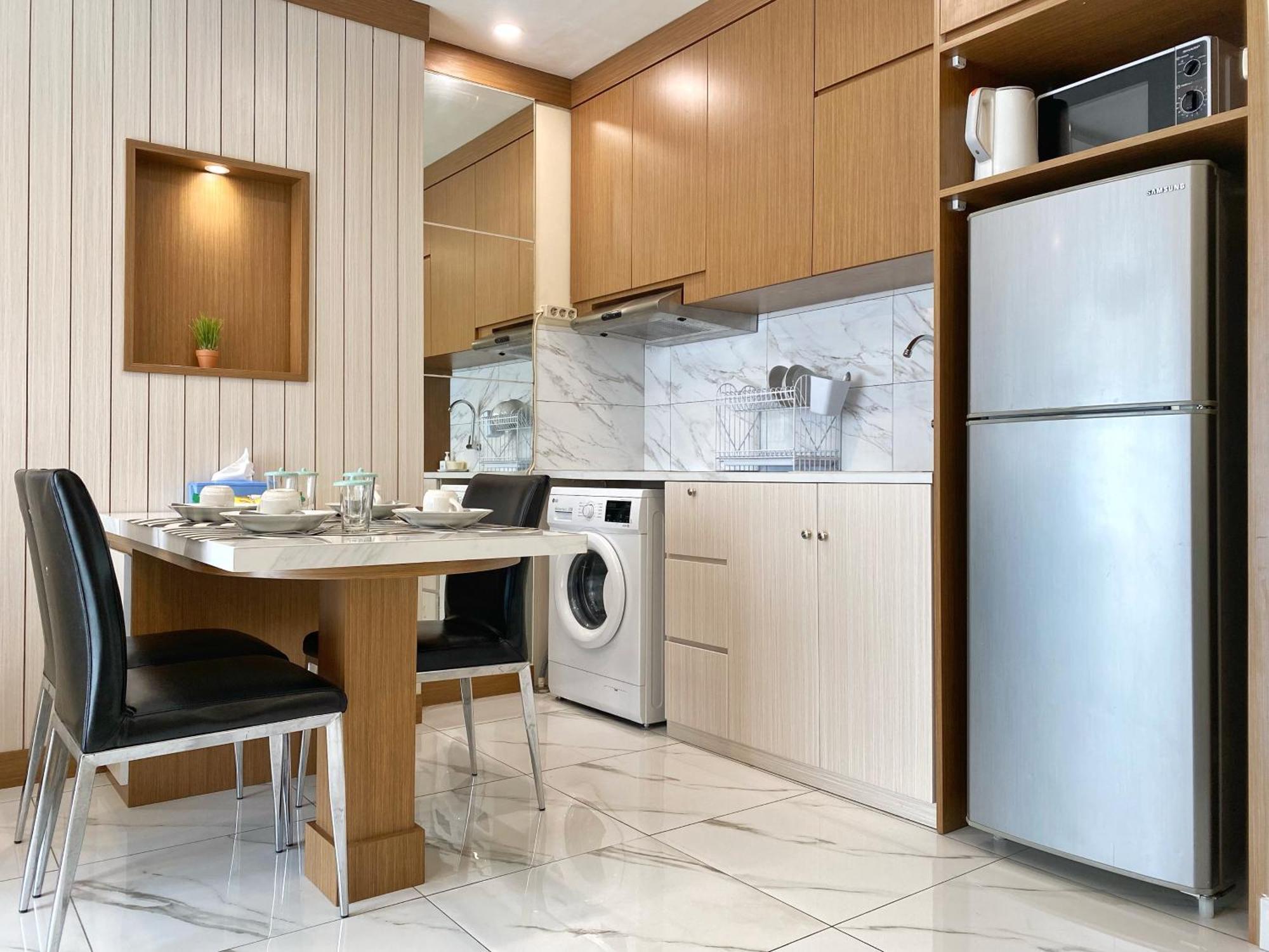 Ravarine Suite Apartment จาการ์ตา ภายนอก รูปภาพ