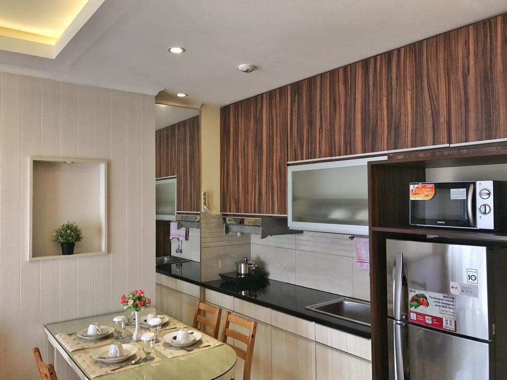 Ravarine Suite Apartment จาการ์ตา ภายนอก รูปภาพ